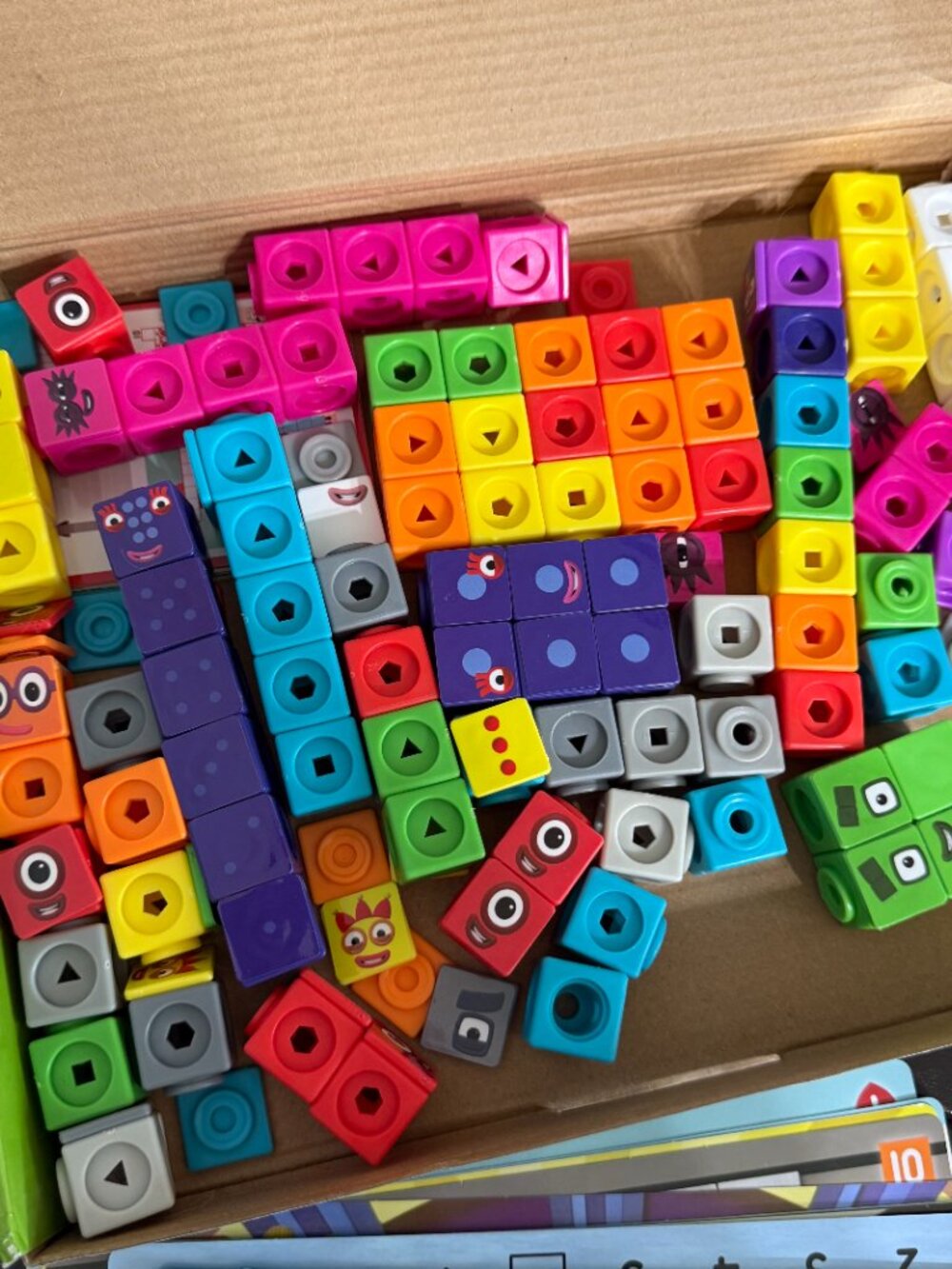 Number Blocks hand2mind MathLink Cubes  1-10 Activity Set, Math Games for Kids 3 - Picture 6 of 7